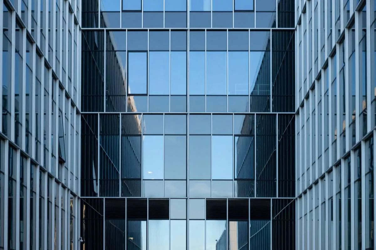 Commercial window services in Overland Park, KS